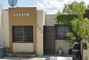 Casa en fraccionamiento en  Naviera 208, Barrio De La Industria, Monterrey, Nuevo León, México