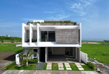 Casa en  Las Olas Residencial, Veracruz, México