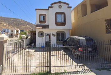 Casa en  Calle Homero, Villa Residencial Del Rey Ii, 22785 Ensenada, B.c., México