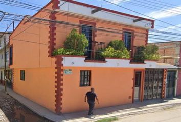 Casa en  2 De Abril 326, Felipe Carrillo Puerto, Santiago De Querétaro, Querétaro, México