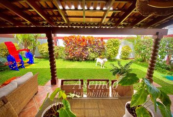 Casa en  Los Olmos, La Molina, Perú