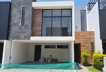 Casa en fraccionamiento en  Parque Nuevo León, Lomas De Angelópolis, Puebla, México