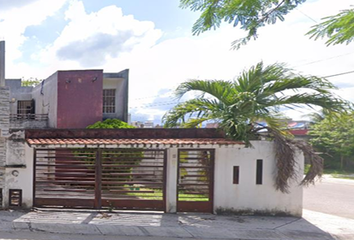 Casa en  Calle Av. 137, 77519 Cancún, Q.r., México