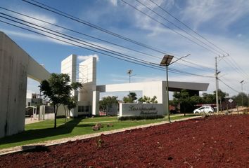 Lote de Terreno en  Fraccionamiento Residencial Lombardia, Irapuato, Guanajuato, México