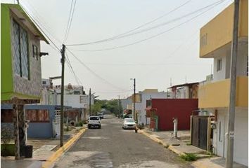 Casa en  Playa De Paulonia, Fraccionamiento Arboledas San Ramón, Veracruz, México