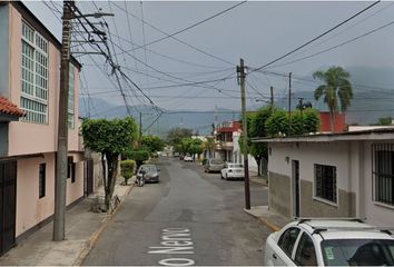 Casa en  Amado Nervo, Francisco Ferrer Guardia, Orizaba, Veracruz, México