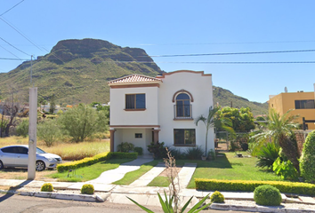 Casa en  Boulevard Lomas De Cortés 421, Lomas De Cortés, Guaymas, Sonora, México