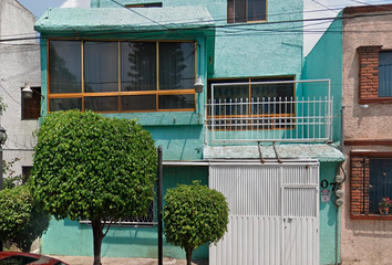 Casa en  Calle Frambuesa 107, Nueva Santa María, Ciudad De México, Cdmx, México