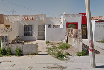 Casa en  Lavanderia Los Arcos, Arcos De Zaragoza, Juárez, Chihuahua, México