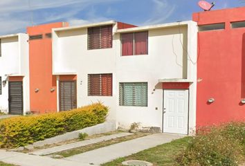 Casa en  Avenida Bilbao 2468, Campestre Las Palomas, Jalisco, México