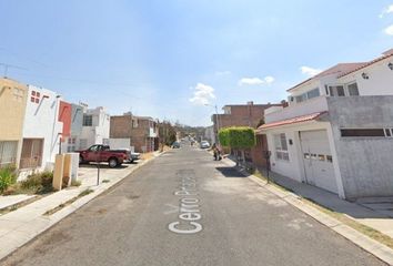 Casa en  Cerro Puerta Del Cielo 11, Col. Boulevares Del Cimatario, Santiago De Querétaro, Querétaro, México