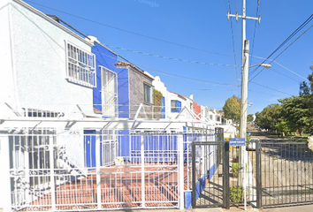 Casa en  Fraccionamiento Acueducto San Javier, Calle Martín Toscano, San Agustín, Jalisco, México