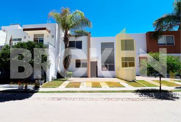 Casa en  Condominio Ruscello, Avenida Eugenio Garza Sada, Pocitos, Jesús María, Aguascalientes, México