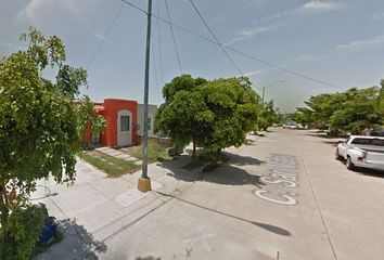 Casa en  Calle San Mateo, San Fernando, Mazatlán, Sinaloa, México