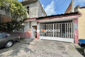 Casa en  Santiaguito, Morelia, Michoacán, México