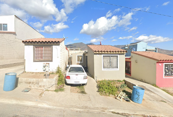 Casa en  Jojoba, Fraccionamiento Los Encinos, Ensenada, B.c., México