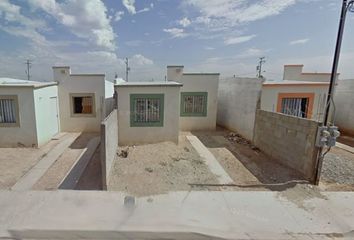 Casa en  Parque Público Fracc. Huertas Del Colorado, 21384 Mexicali, Baja California, México