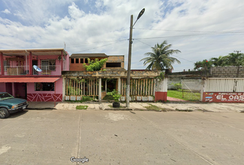 Casa en  16 De Septiembre, Centro, Lerdo De Tejada, Veracruz, México