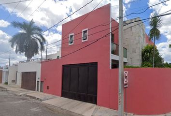 Casa en  Calle 27, Emiliano Zapata Norte, Mérida, Yucatán, México