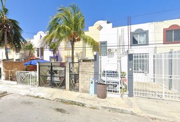 Casa en  Guelaguetza Sm 237, Montealban, 77527 Cancún, Quintana Roo, México