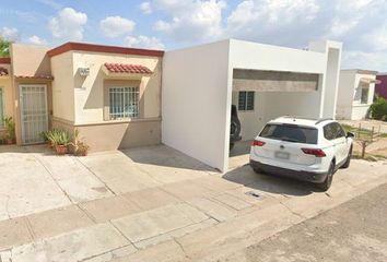 Casa en  Calle Valle Oriente, Valle Alto, Culiacán, Sinaloa, México