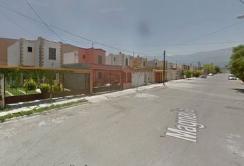 Casa en  Magnolia, Las Flores, Saltillo, Coahuila De Zaragoza, México