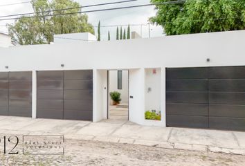 Casa en  Segunda De Fresnos, Jurica, Santiago De Querétaro, Querétaro, México