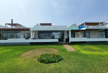 Casa de playa en  Playa Puerto Madero, Asia, Perú