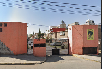 Casa en  Av Magnolias 132, Granjas San Pablo, San Pablo De Las Salinas, Estado De México, México