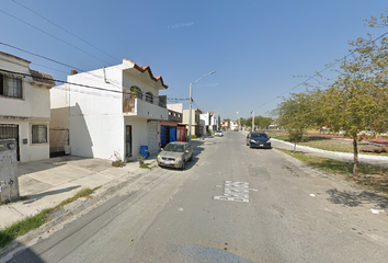 Casa en  Barajas, La Condesa, Guadalupe, N.l., México