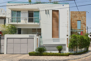 Casa en  Calle Vista Al Atardecer, Cerro Del Tesoro, 45608 San Pedro Tlaquepaque, Jalisco, México