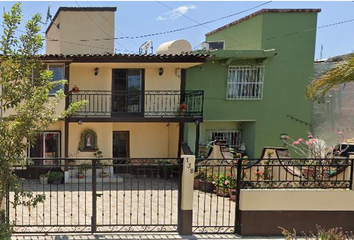 Casa en  Carlos Jongitud Barrios, Fovissste 100, Fluvial Vallarta, 48313 Puerto Vallarta, Jalisco, México