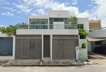 Casa en  Calle 106 232, Fraccionamiento Las Américas, Mérida, Yucatán, México