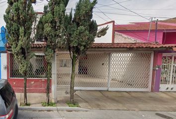 Casa en  Francisco C. Morales, Echeverría, Guadalajara, Jalisco, México