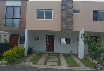 Casa en fraccionamiento en  Av. La Moraleja 1683, Zapopan, Jalisco, México