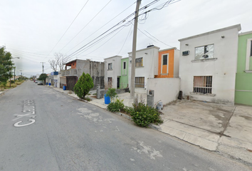 Casa en  Calle Laureles, Villa Florida Sector B, Vista Hermosa, Reynosa, Tamaulipas, México