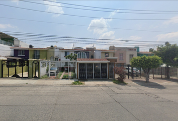 Casa en  Calle Eutimio Pinzón, Lomas De Independencia, Guadalajara, Jalisco, México