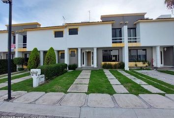 Casa en fraccionamiento en  Anillo Vial Fray Junípero Serra, Hacienda Juriquilla Santa Fé, La Antigua Juriquilla, Querétaro, 76100, Mex