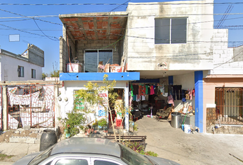 Casa en  Calle Olivos, Villa Florida Sector B, Vista Hermosa, Reynosa, Tamaulipas, México