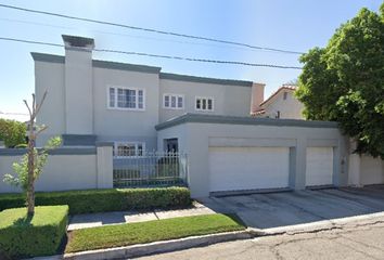 Casa en  Avenida Alvaro Obregon, Nueva, Mexicali, Baja California, México