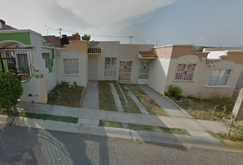 Casa en  Cedro Poniente, Tlaquepaque, San Pedro Tlaquepaque, Jalisco, México