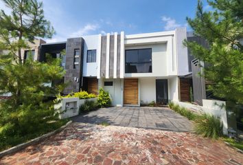 Casa en  El Olivar Altozano, Jesús Del Monte, Michoacán, México