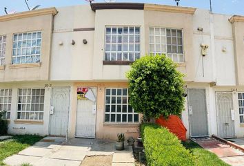 Casa en  Avenida Hacienda La Compañia 3, Los Héroes Chalco, Estado De México, México