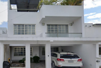 Casa en  C. Villa Imperial 38, 77539 Cancún, Q.r., México