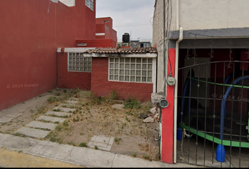 Casa en  San Francisco Javier, Villas Santin, San Nicolás Tolentino, Estado De México, México