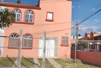 Casa en  Hda. Los Arrayanes, Los Arrayanes, San Juan Del Río, Querétaro, México