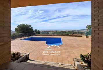 Chalet en  Carrer De La Surera, Blanes, España