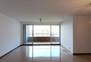 Apartamento en  Los Balsos, Medellín