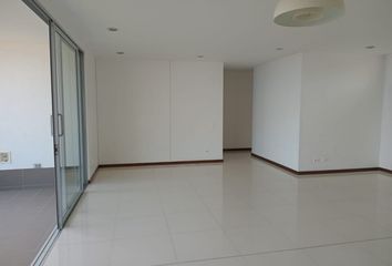 Apartment for rent in Poblado, Medellín
