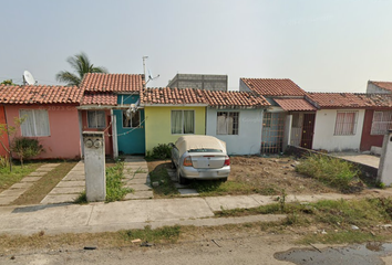 Casa en  Fuste 4401, Residencial Campanario, Fraccionamiento El Campanario, Veracruz, México